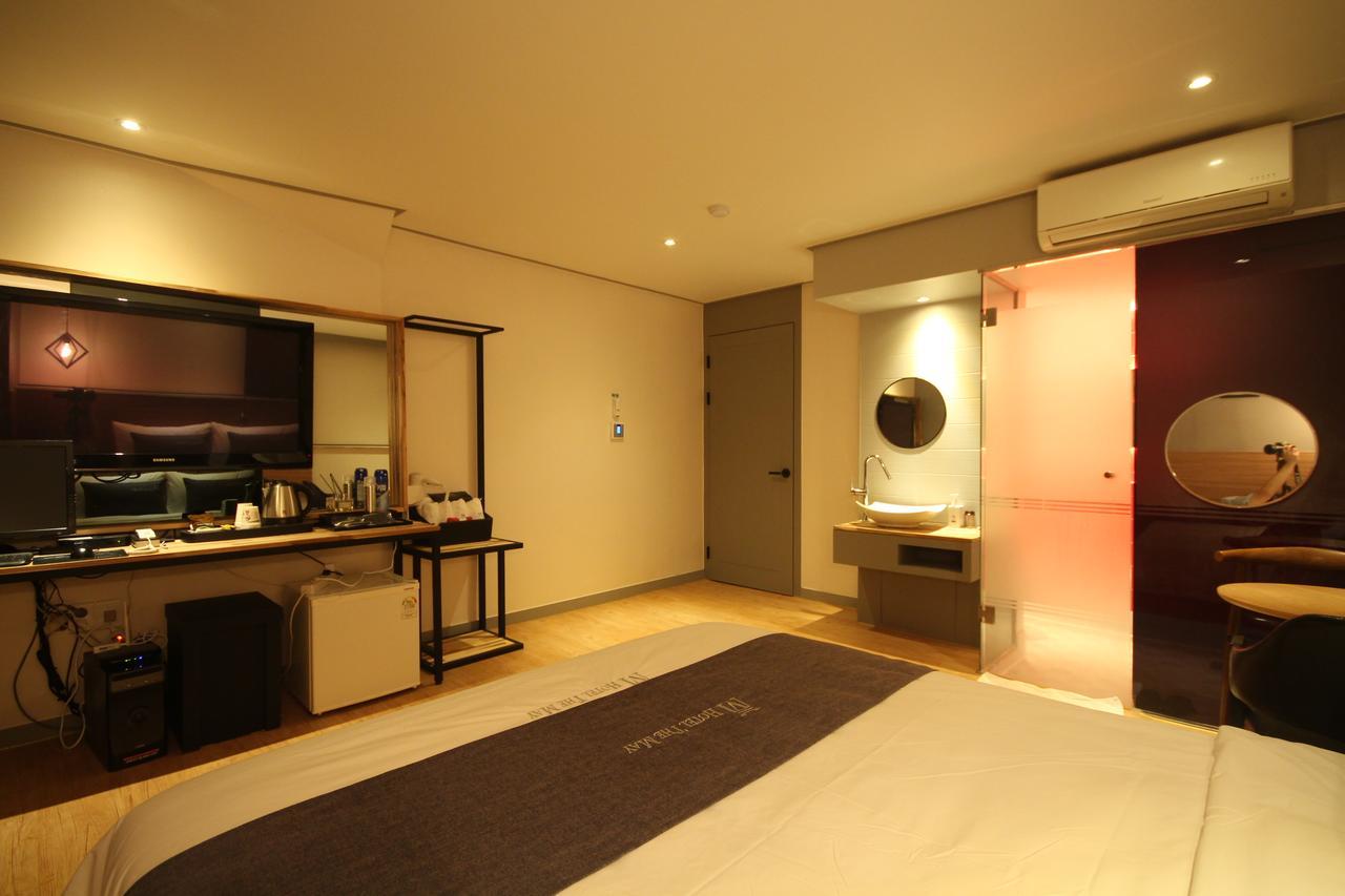 Hotel The May Gimhae Exterior foto
